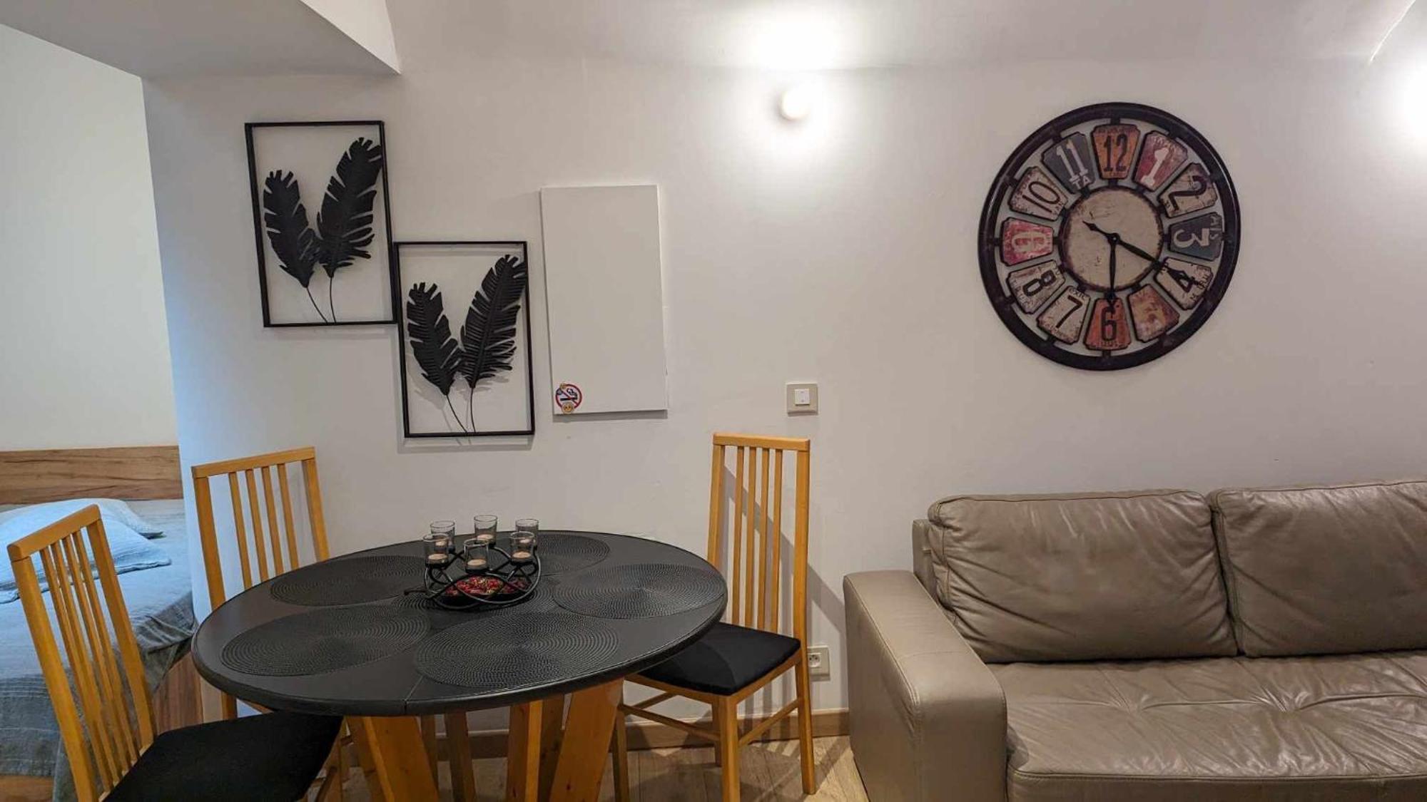 Appartement 30M² Pourrieres Exterior photo